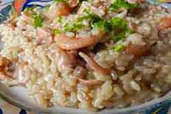 Risotto-con-gamberi-calamari-e-capesante