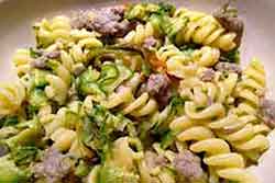 pasta-ragu-verdure_salsiccia